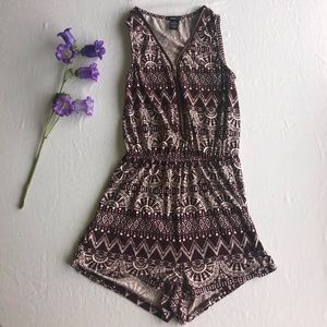 Bundle of two rompers